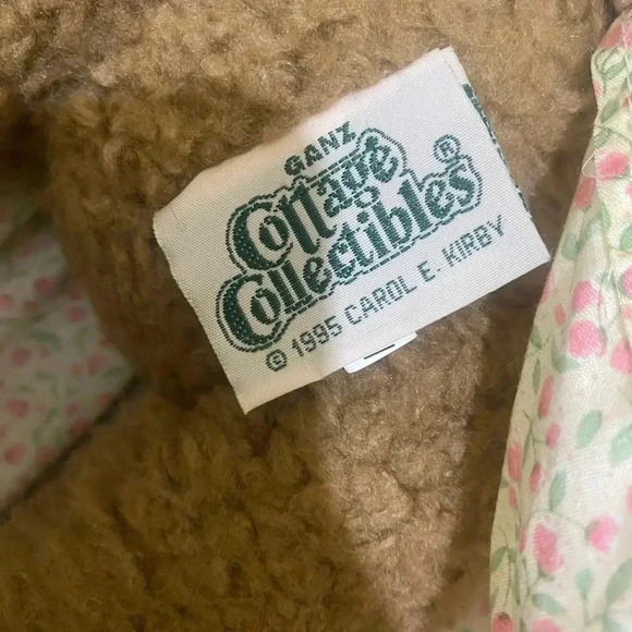 Stuffed Plush Bear 1995 Cottage Collectible Named "Meredith" in great  condition - Picture 13 of 16